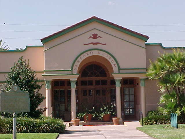 Sanford Museum entrance